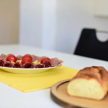 Orange With Heated Pool And Parking *