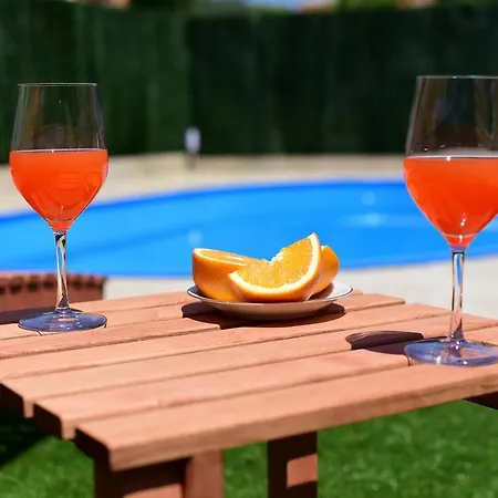 別荘 Orange With Heated Pool And Parking *