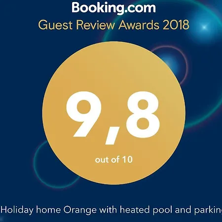 別荘 Orange With Heated Pool And Parking